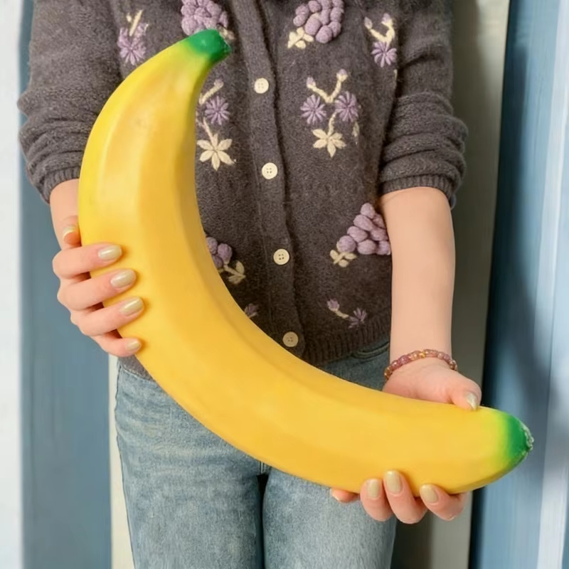 Baby Food Banana - Brinquedo Gigante de Banana Macia, de